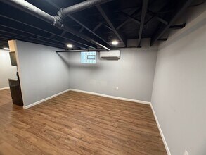 6611 Kennedy Ave in Cincinnati, OH - Building Photo - Building Photo