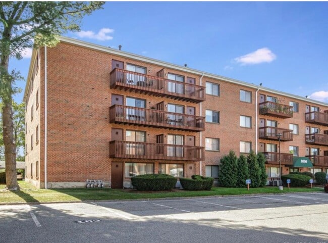 property at 2320 Harbor View Dr