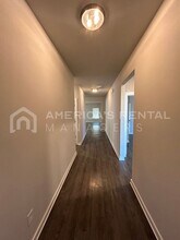 500 Ridgeview Cir in Jemison, AL - Building Photo - Building Photo