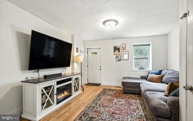 119 Maple St in Conshohocken, PA - Building Photo - Building Photo