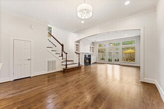 5422 Gibson St in Houston, TX - Building Photo - Building Photo