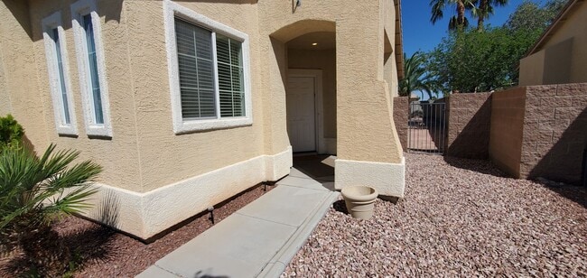 2508 Wellworth Ave in Henderson, NV - Building Photo - Building Photo