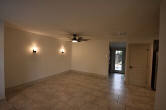 1012 Bidwell St in Folsom, CA - Building Photo - Building Photo