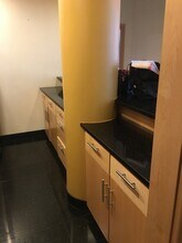 42 Beach St, Unit 5B in Boston, MA - Building Photo - Building Photo