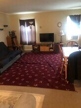 93 Main St, Unit 93 Main St. in Delhi, NY - Foto de edificio - Building Photo