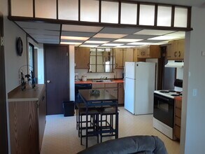 1522 Mission Rd, Unit 2 in Kodiak, AK - Building Photo - Building Photo