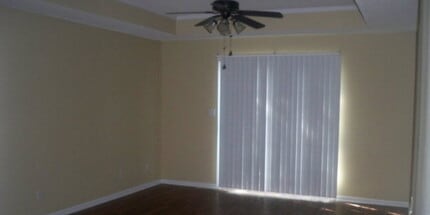 201 Blue Pool Dr in Valdosta, GA - Building Photo - Building Photo