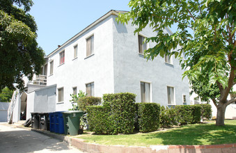 1807-1809 W Victory Blvd in Burbank, CA - Building Photo - Building Photo