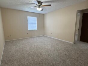 210 Gloria St in Thibodaux, LA - Building Photo - Building Photo