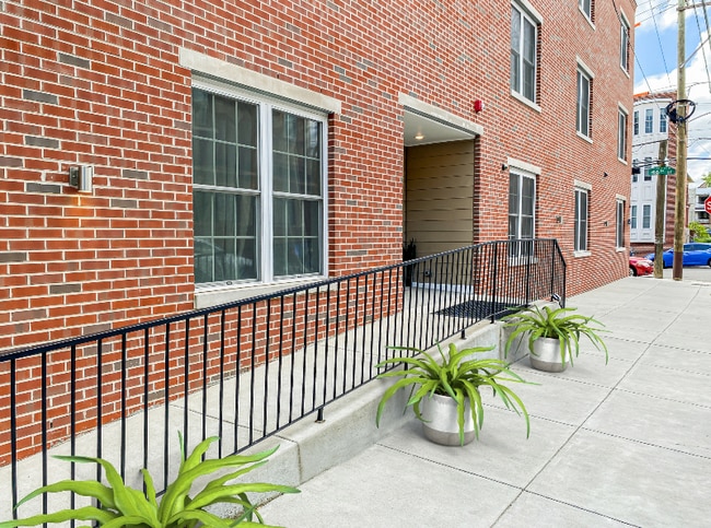 133 S 46th St in Philadelphia, PA - Building Photo - Building Photo