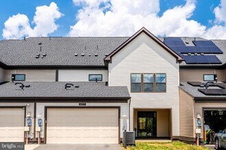 43373 Dewey Sq in Ashburn, VA - Building Photo - Building Photo
