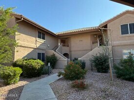 9745 N 95th St in Scottsdale, AZ - Building Photo