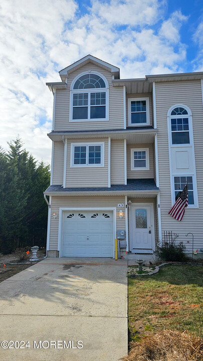 380 Radio Rd in Little Egg Harbor Township, NJ - Building Photo