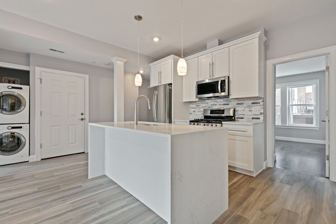 140 Sutherland Rd in Boston, MA - Building Photo