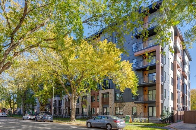 Abbey Park Residences in Edmonton, AB - Building Photo - Building Photo