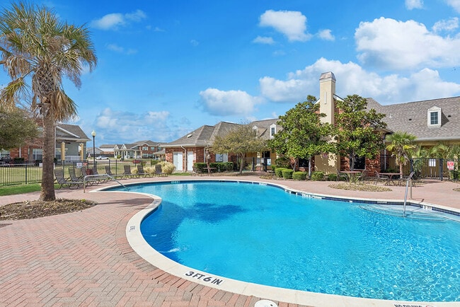 Ironwood Crossing Apartments & Townhomes
