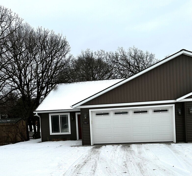 3145-3147 N Hastings Way in Eau Claire, WI - Building Photo