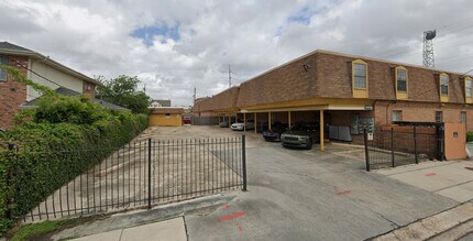6564 Fleur De Lis Dr in New Orleans, LA - Building Photo - Building Photo
