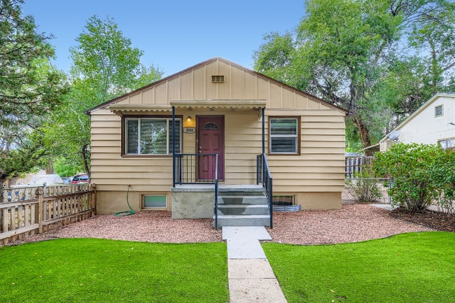 914 Alexander Rd in Colorado Springs, CO - Foto de edificio - Building Photo