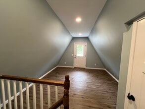 12 Swiss Dr in Manchester, TN - Building Photo - Building Photo