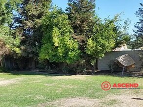10714 Ottawa Ct in Bakersfield, CA - Building Photo - Building Photo
