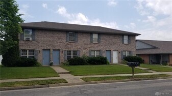 1420 Michael Dr, Unit C