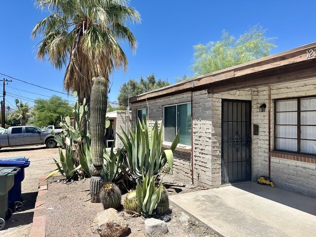 property at 1234 N Dodge Blvd