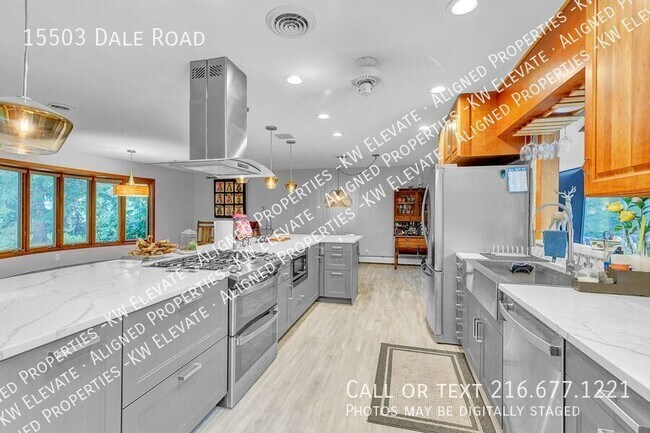 15503 Dale Rd in Chagrin Falls, OH - Building Photo - Building Photo
