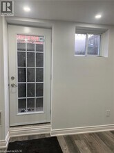 1005 Farmstead Dr in Milton, ON - Building Photo - Building Photo