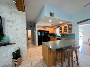 167 Cocoa Dr in Tavernier, FL - Building Photo - Building Photo