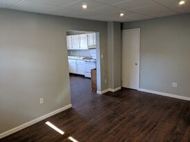 1172 Wyoming Ave in Exeter, PA - Building Photo