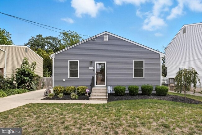 8334 Herbert Ave in Pennsauken, NJ - Building Photo - Building Photo