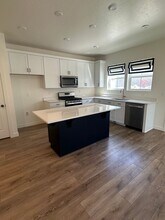 9328 N Bartlett Ln in Eagle Mountain, UT - Building Photo - Building Photo