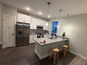 8700 E 116th St in Fishers, IN - Building Photo - Building Photo