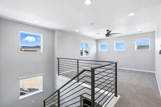 9191 Rio Lado St in Littleton, CO - Foto de edificio - Building Photo