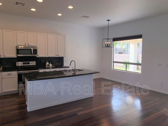 16824 N 63rd St in Scottsdale, AZ - Building Photo - Building Photo