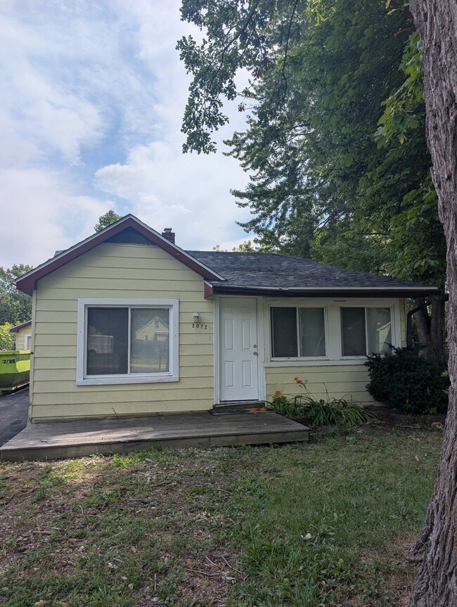 property at 2072 E Judd Rd