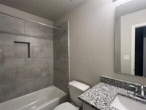 9006 Intervale St in Houston, TX - Building Photo - Building Photo