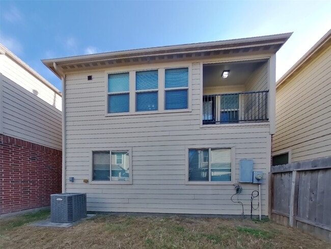 17103 Amarose Dr in Houston, TX - Building Photo - Building Photo
