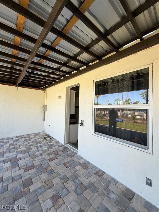 11621 Tomato Rd in Naples, FL - Building Photo - Building Photo