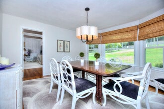 11 Turkey Hill Cir in Westport, CT - Building Photo - Building Photo