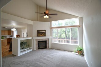 815 Riverview Ln in Colorado Springs, CO - Building Photo - Building Photo