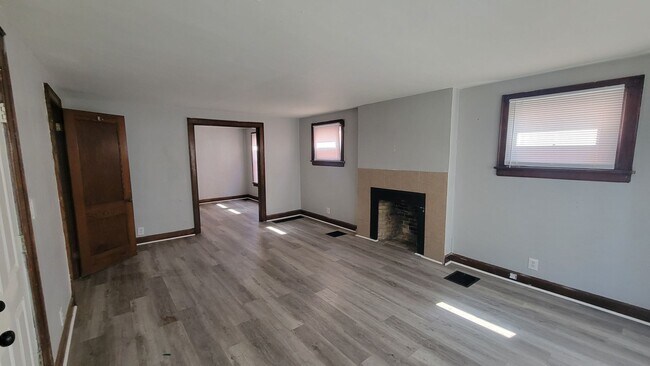 property at 1244 S Ohio Ave