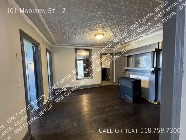 101 Madison St in Troy, NY - Building Photo - Building Photo