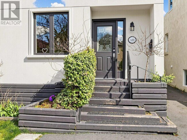 329 Melrose Ave in Toronto, ON - Building Photo - Building Photo