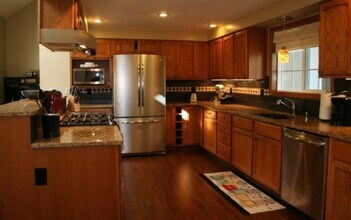 403 McKinley St SE in Salem, OR - Building Photo - Building Photo
