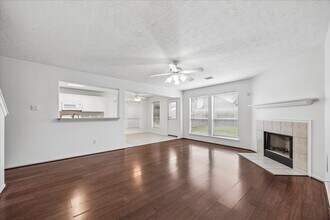 5606 Cozy Terrace Ln in Houston, TX - Building Photo - Building Photo