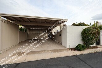 6633 N Majorca Ln E in Phoenix, AZ - Building Photo - Building Photo