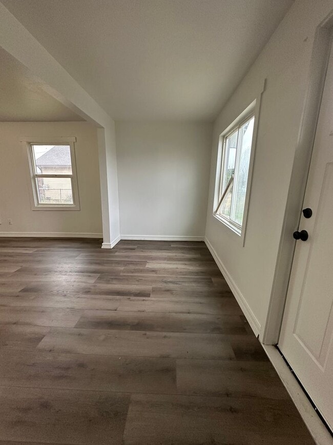 805 S 5th Ave in Pasco, WA - Building Photo - Building Photo