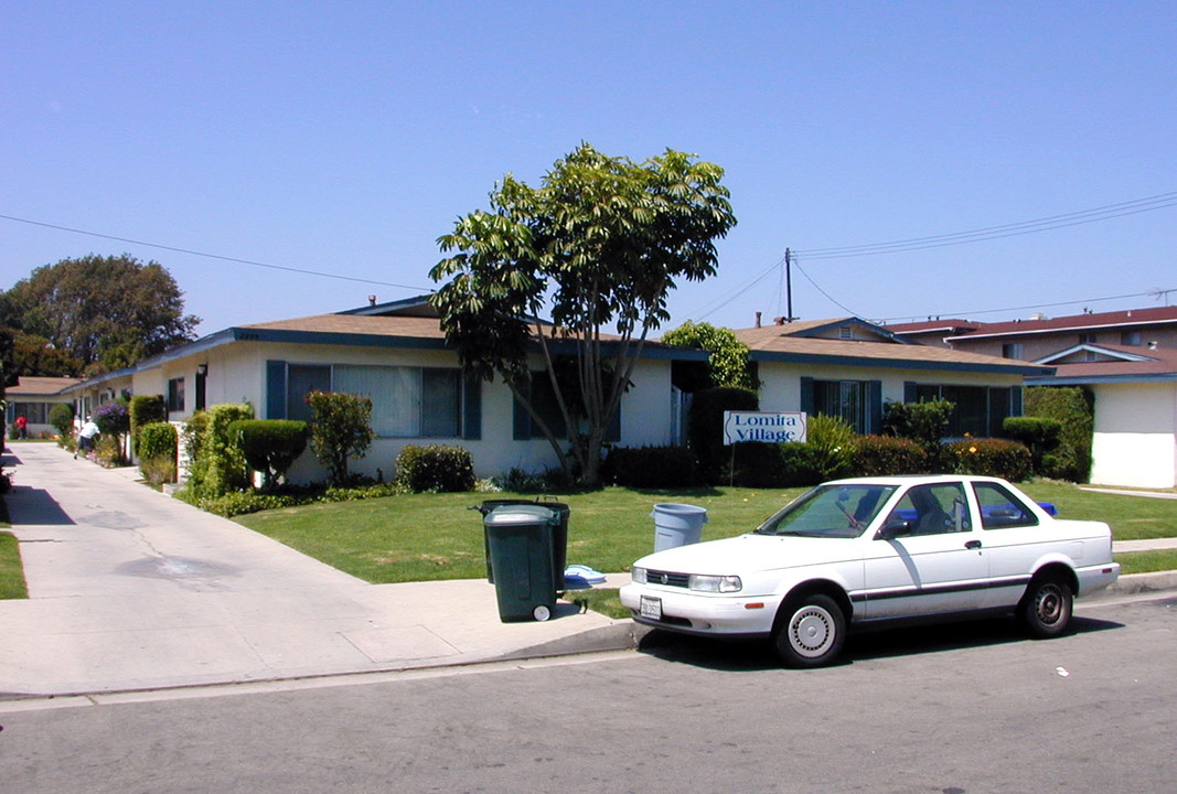 2253-2255 241st St in Lomita, CA - Building Photo